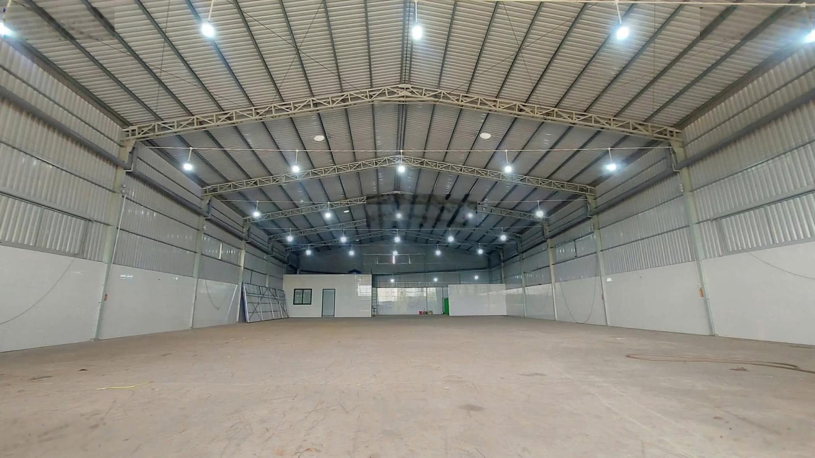 1ha có nhà xưởng 1200m2, còn lại đất trống tại Phước An, Độc Lập