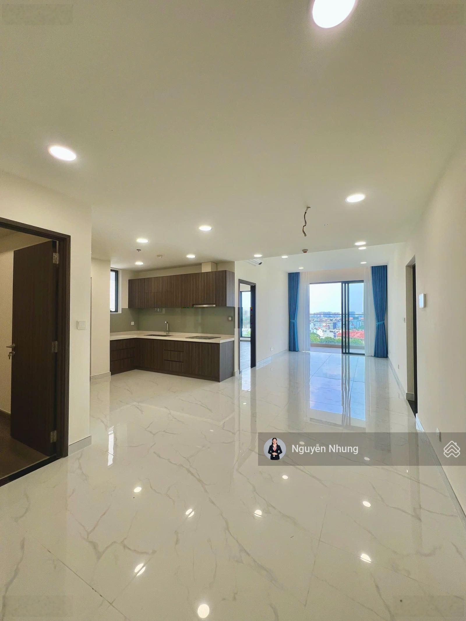 Cho thuê CC Diamond Centery, Tân Phú, 20 triệu VND, 121m2, 3PN, 3WC đẹp xuất sắc chỉ với