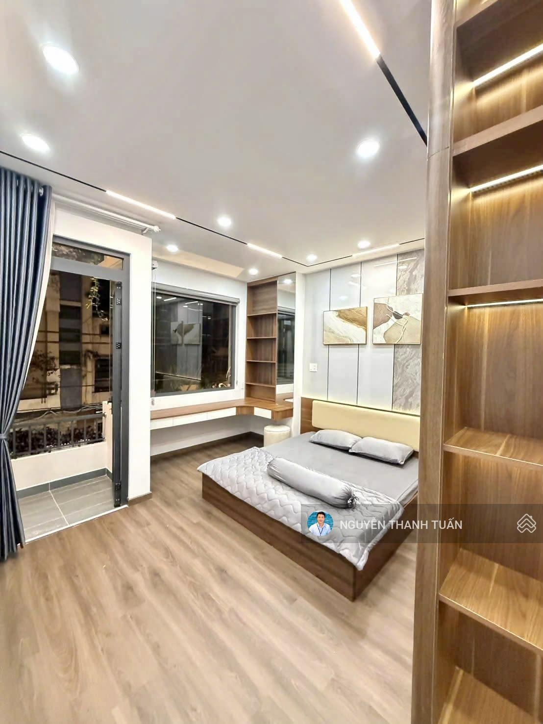 Bán gấp nhà mới 5 tầng xe hơi ngủ nhà sát MT, gần ĐH Bách Khoa 63m2(4.3x15)/14.2 tỷ (TL) gọi ngay