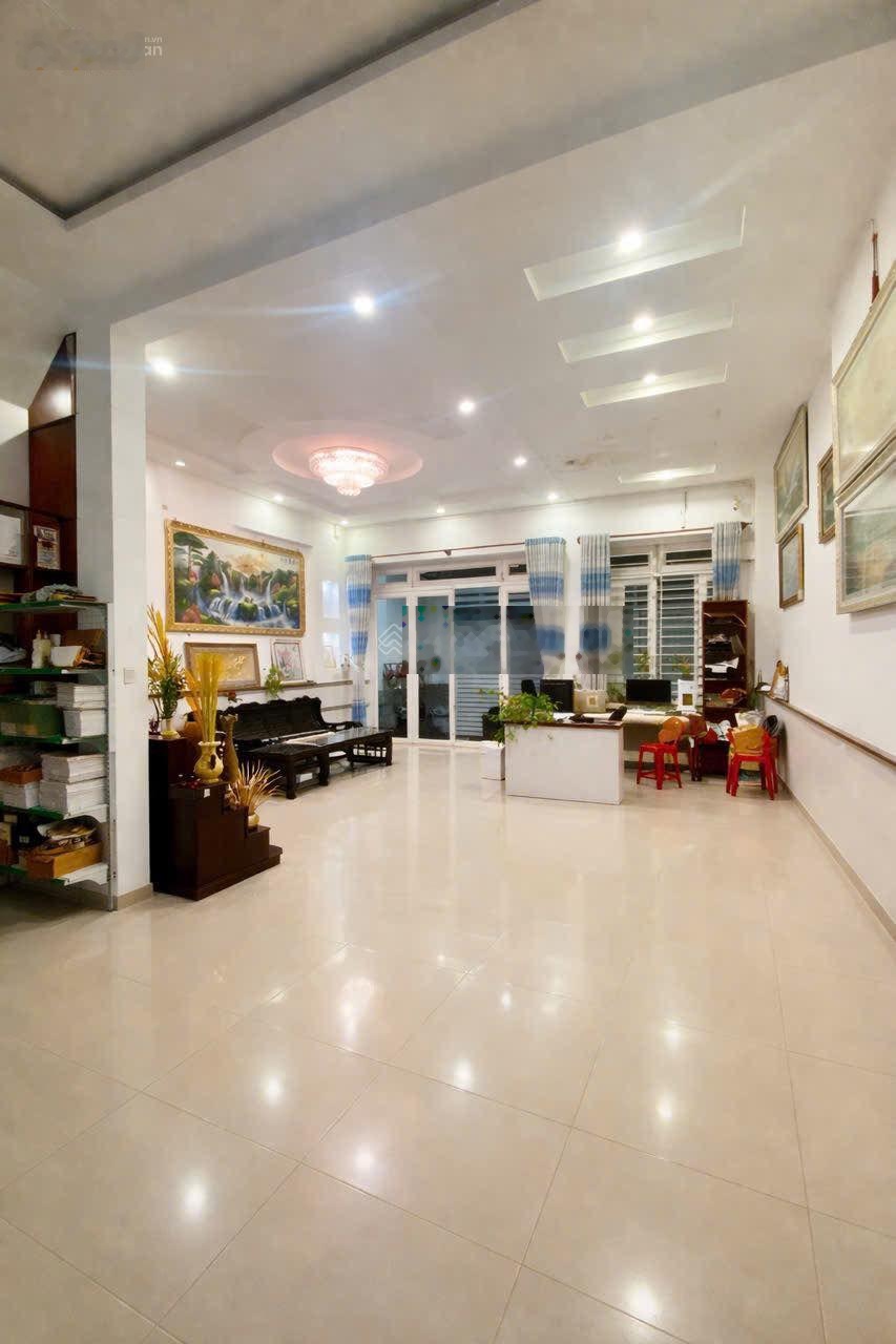 Nhà ngon cho đại gia đình đông người - 96m2 - 3 tầng chỉ 6.2tỷ