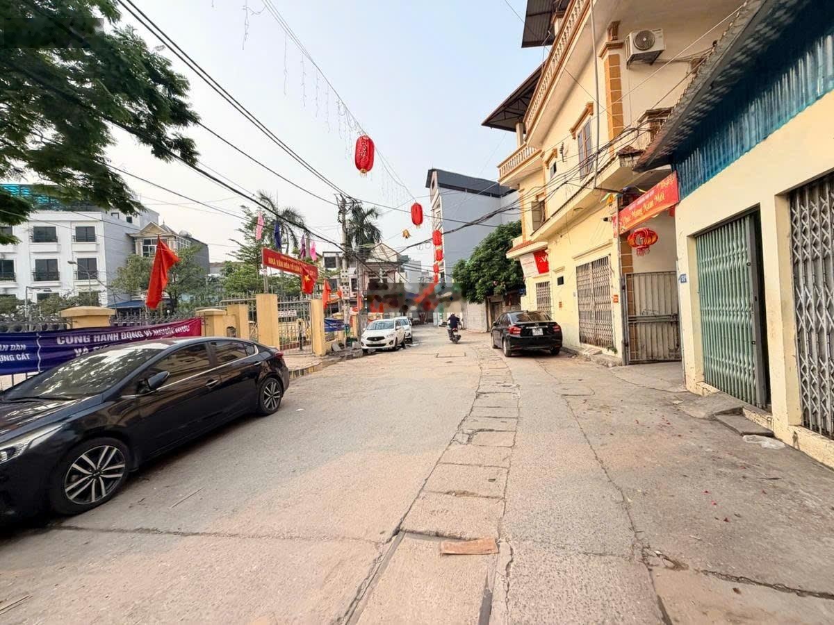 Hiếm, Chỉ 5.8 tỷ có nhà Đại Cát Liên Mạc, 31m-5 tầng -Full nội thất- gần oto