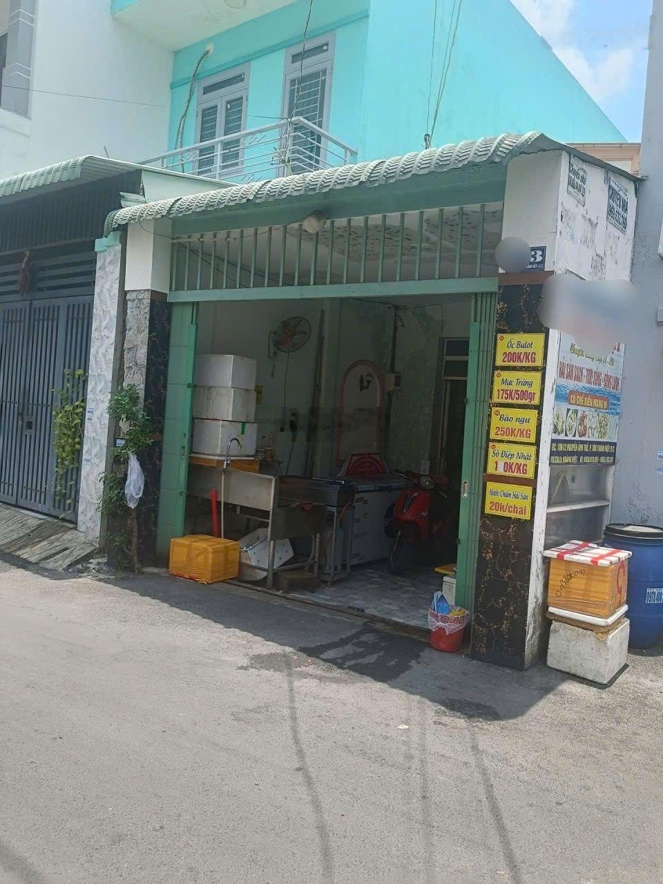Bán nhà đường Nguyễn Ảnh Thủ - Sổ riêng - đường xe hơi né nhau - Gần trường Nguyễn Hữu Cầu