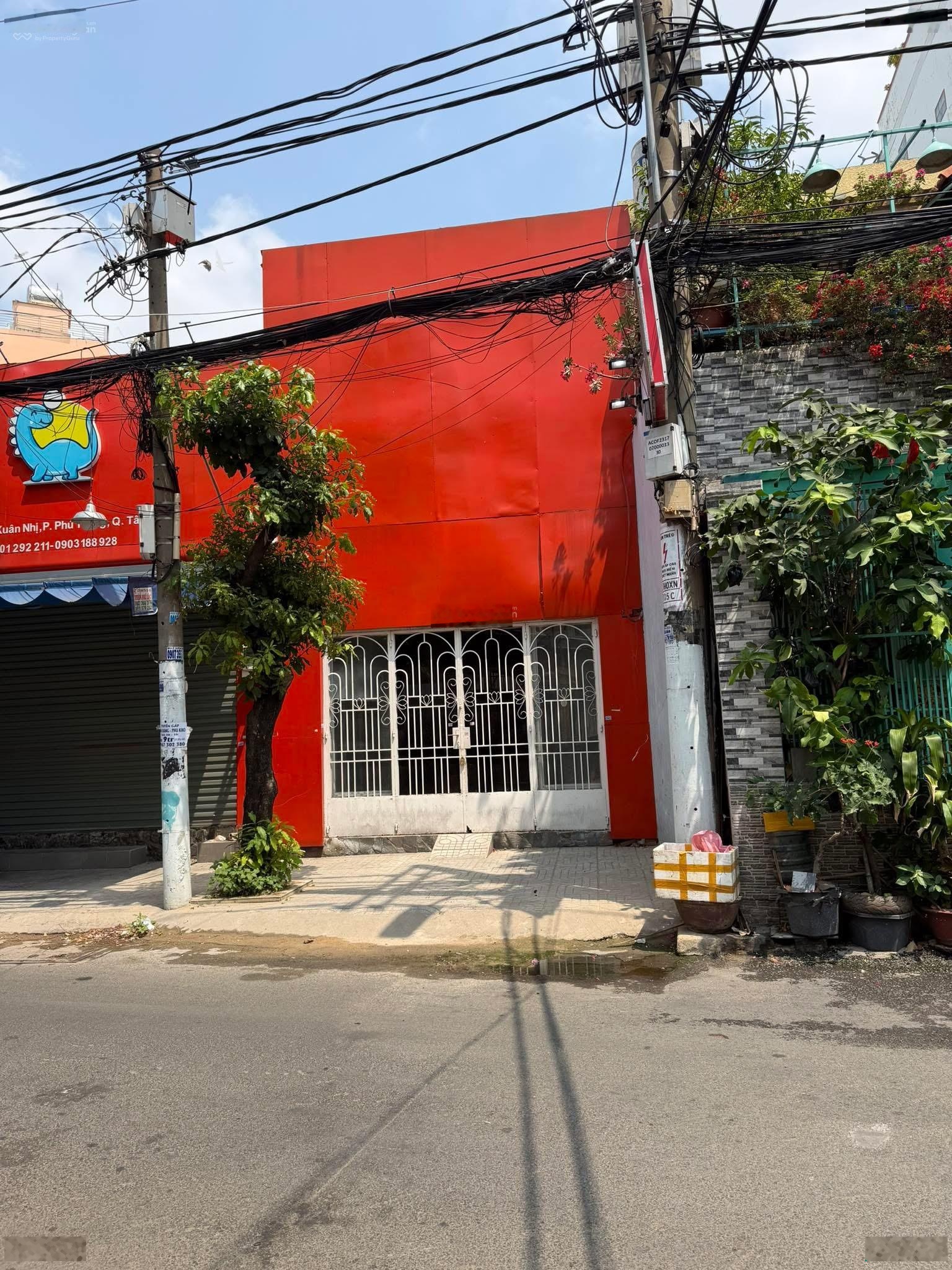MTKD Hoàng Xuân Nhị, Q tân Phú ( Nhà 1 lầu cũ, DT 4.4x19.5m nở hậu 7m, CN 88m2 )