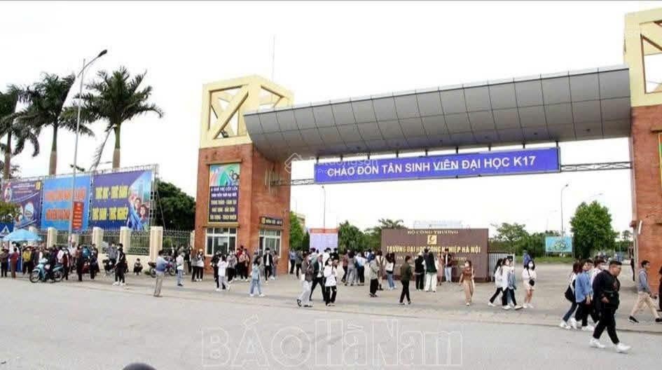Cần bán lô đất kinh doanh gần cổng trường đại học công hà nội 3, 102m2 giá chỉ