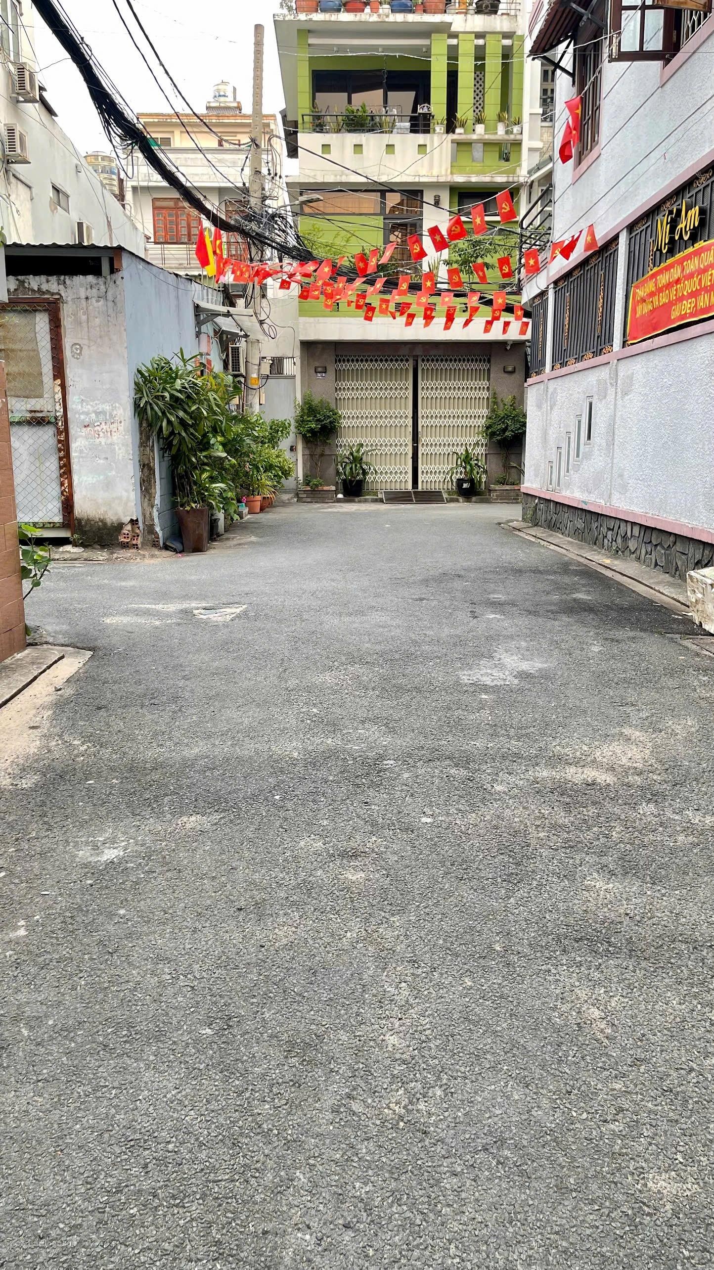 Bán nhà Cộng Hòa, Thăng Long, hẻm xe hơi vào nhà, 73m2(4.4x12m) nở hậu 9m, 4tầng. Chỉ 13.3 tỷ(TL)