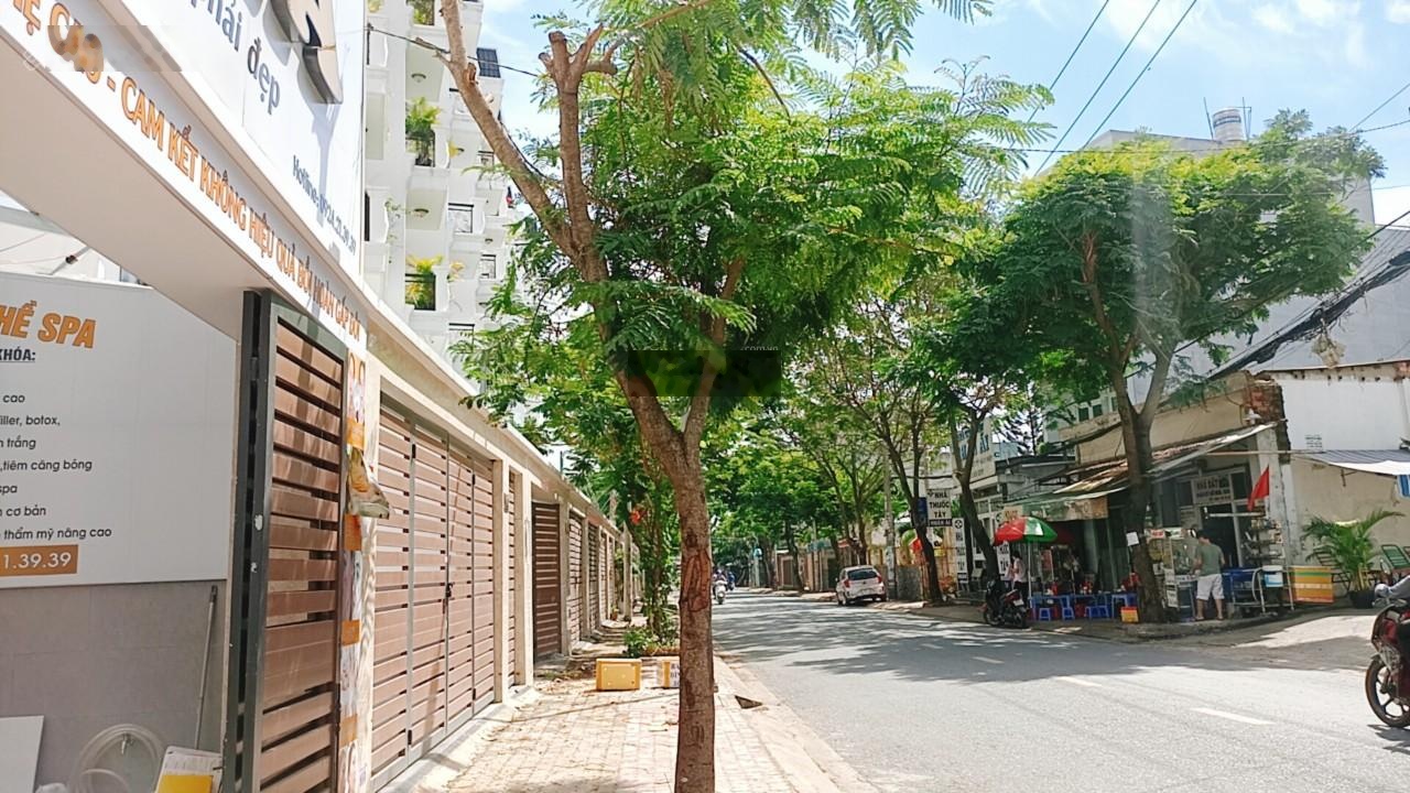 Mặt tiền Nguyễn Thị Xinh khu phố sang xịn 5x20 4 lầu giá 8.6 tỷ