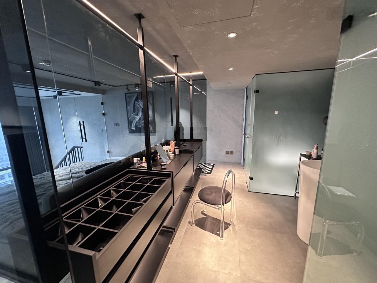 Cho thuê gấp căn hộ Duplex 1PN tại chung cư Pentstudio - 699 Lạc long Quân (LH: 0349511364