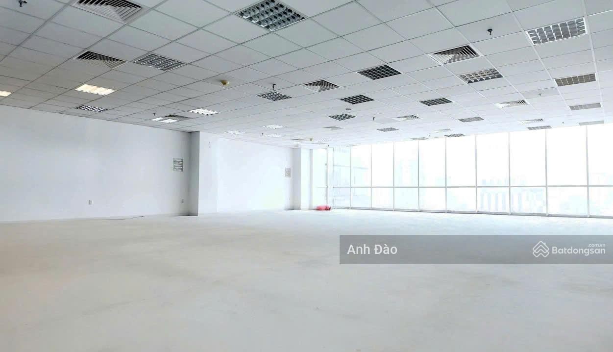 Cho thuê nhà góc 2 mặt tiền nguyễn tri phương - gần ba tháng hai- quận 10