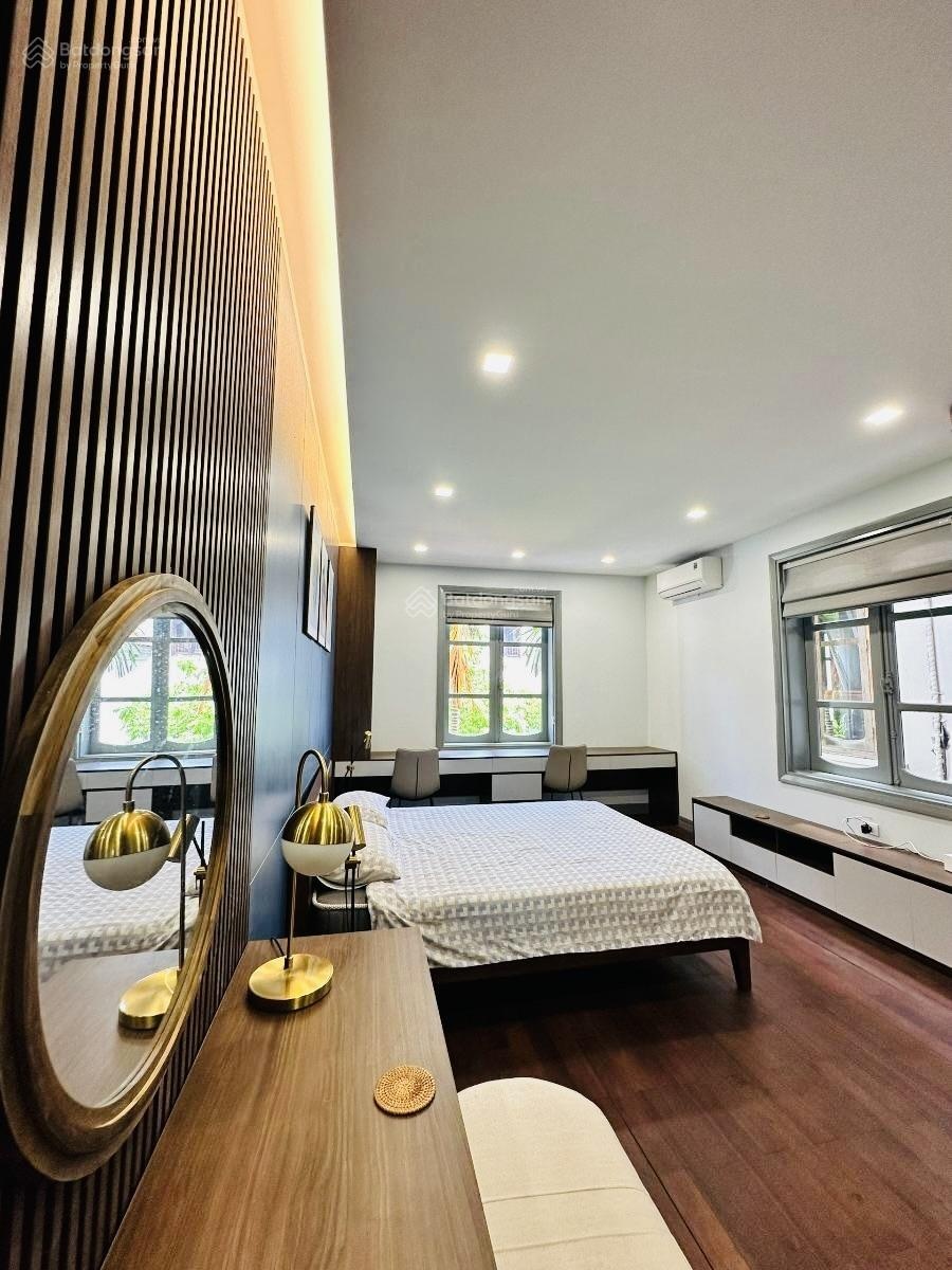 Bán nhà phố Nguyễn Tuân! 1 nhà ra phố, ô tô tránh, ô thang máy, kinh doanh đỉnh. 66m*5T
