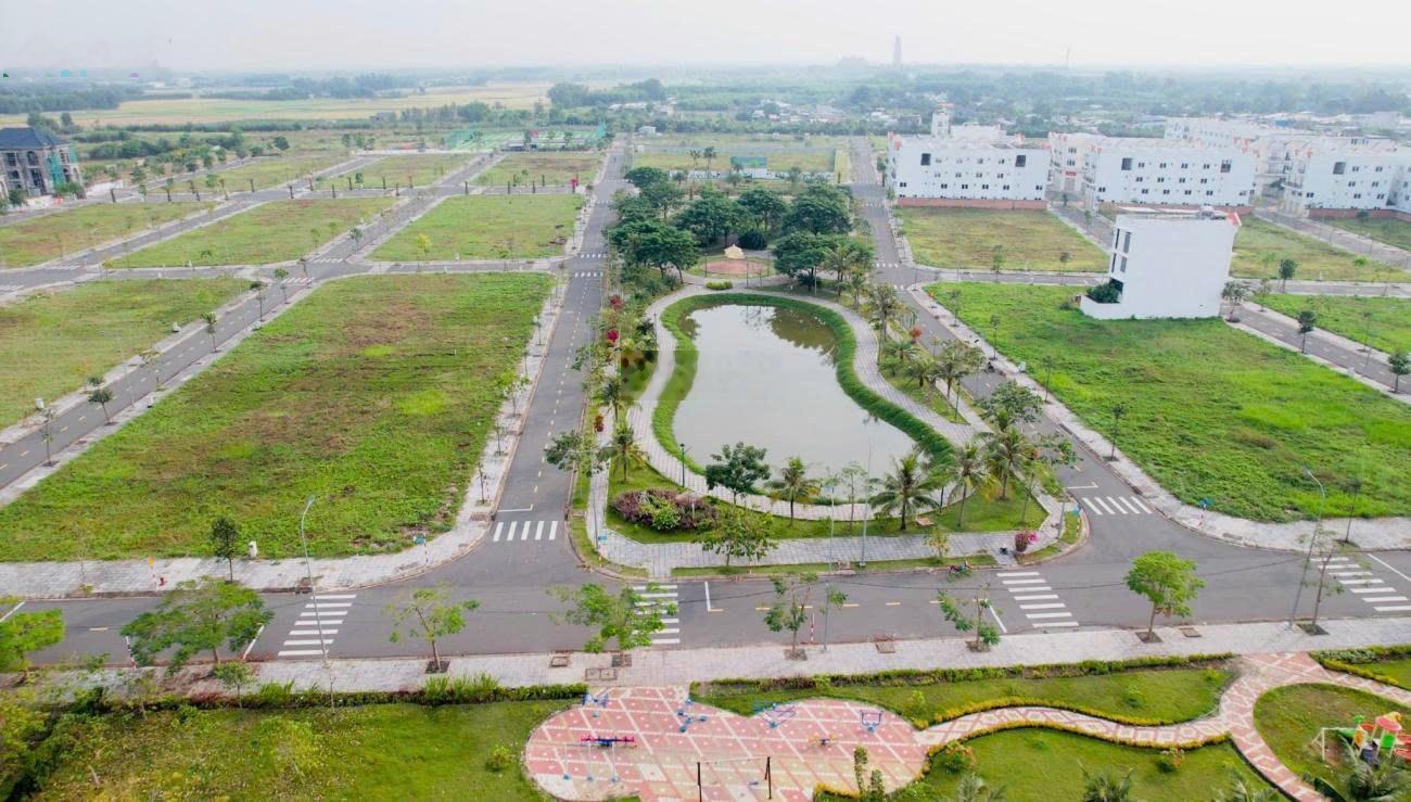 Đất Long Thành gần sân bay 5km - sổ hồng riêng - giá chỉ 12tr/m² sát TP.HCM, đường lớn 80m