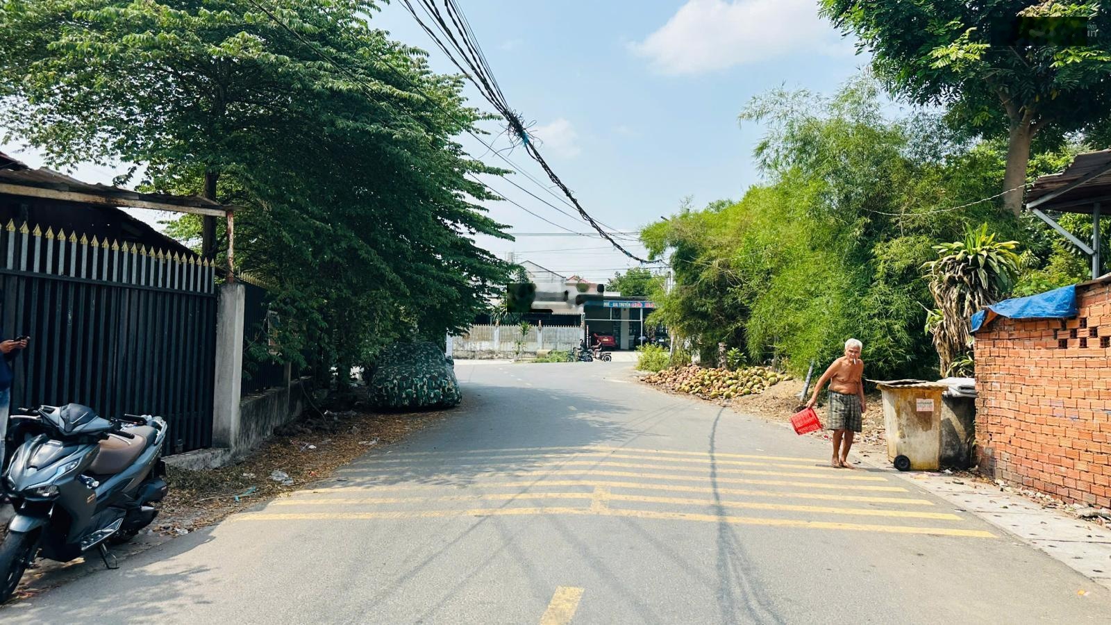 9546- bán đất góc 2 mặt tiền giá rẻ hiếm trung tâm thái hòa, tân uyên 193m2 - chỉ 4,2 tỷ
