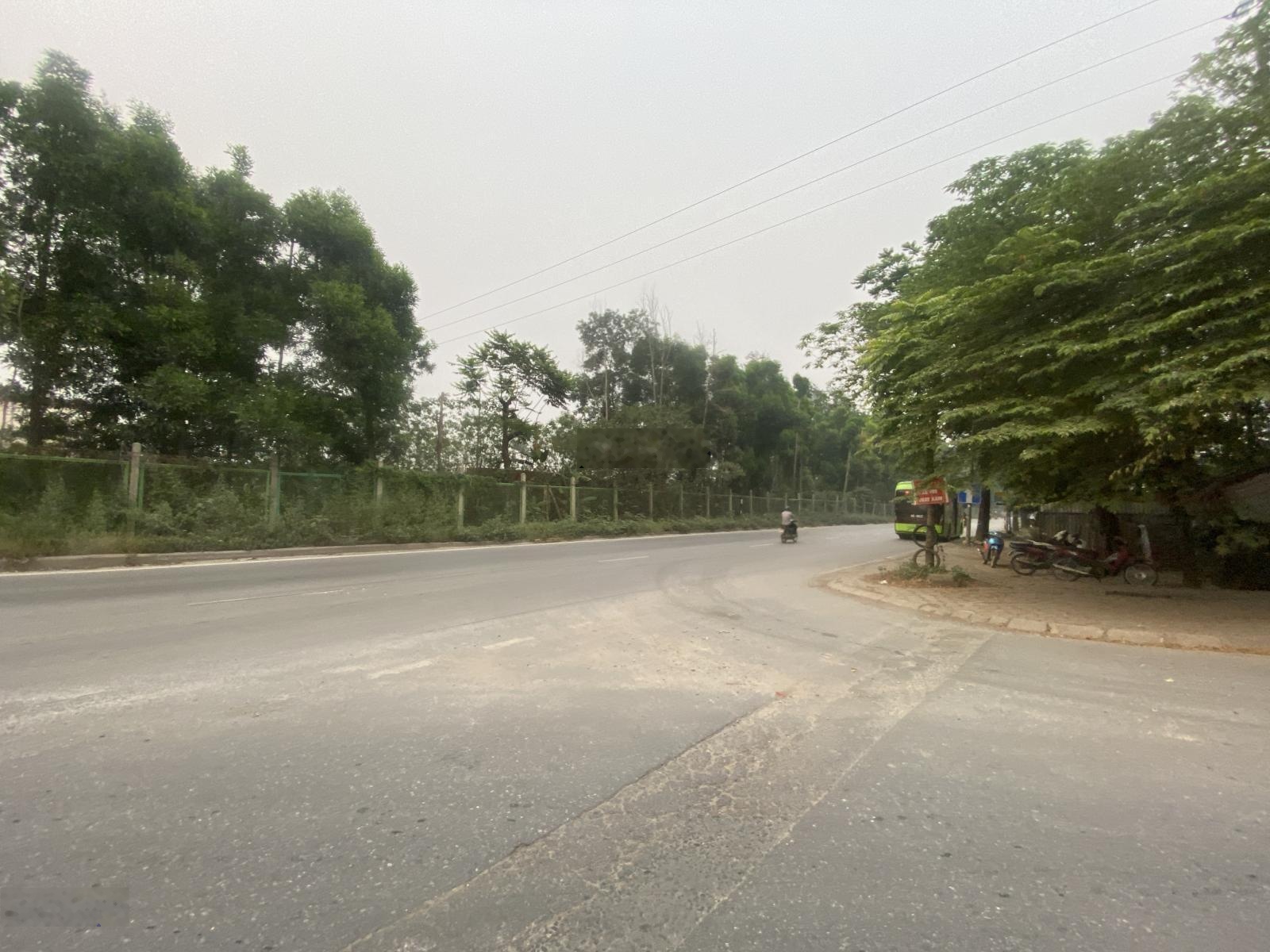 Cho thuê Đất Đường Láng Hoà Lạc,Quốc Oai,Diện tích 30000m2,MT 100m, mọi mô hình