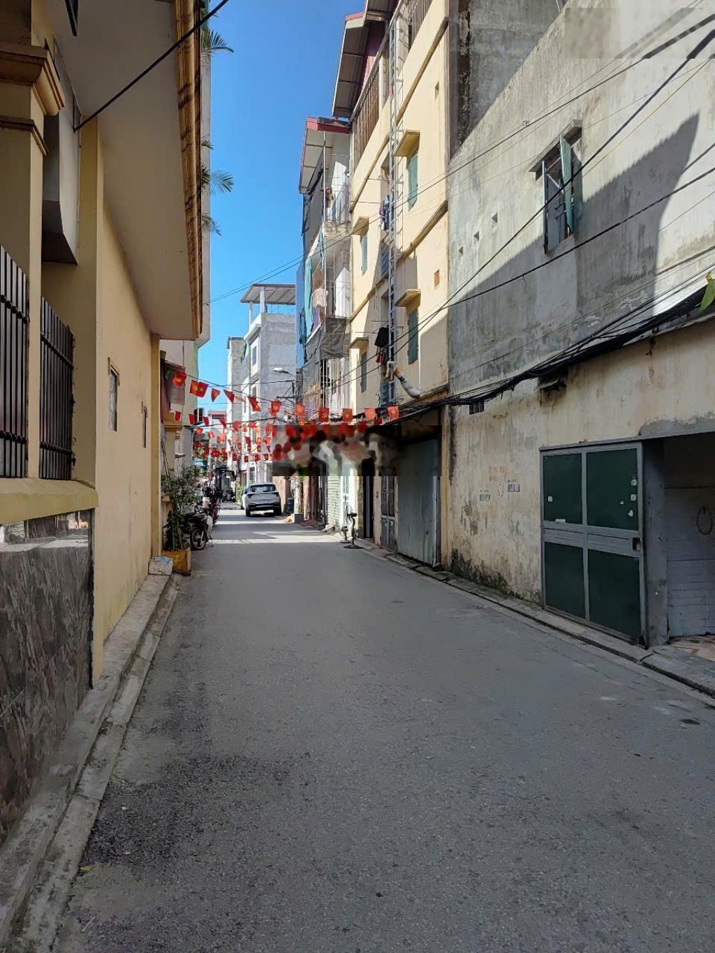 Bán nhanh lô đất, ở luôn, gần dân, 50m, MT 4.7m, 1.45 tỷ, gần phố, 0986525739