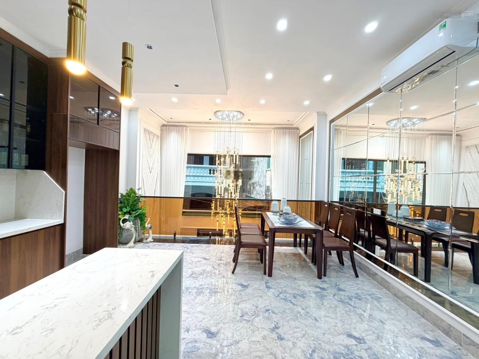 Siêu Phẩm! Xuân La Tây Hồ - 70m 6 Tầng Thang Máy - Phân Lô Oto Tránh Dừng Đỗ - Ngõ Thông Kinh Doanh