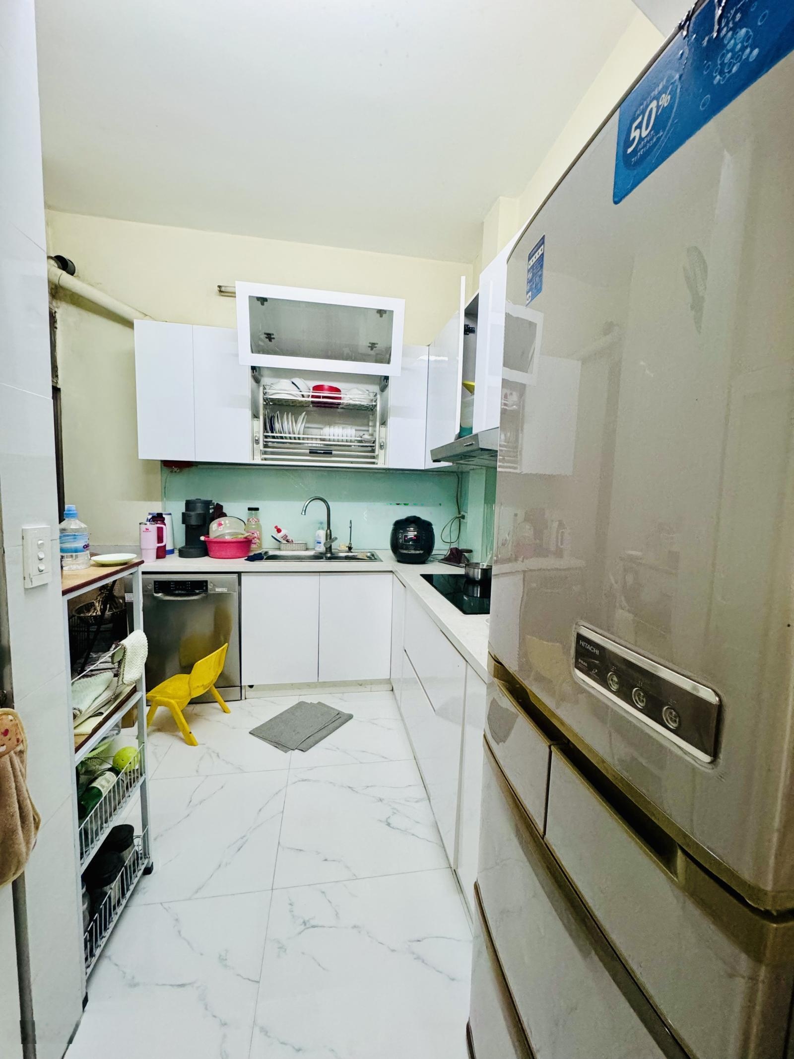 Cho thuê gấp NR 35 ngõ 279 Đội Cấn, 12,5 triệu, 30 m2, 3PN, 3WC