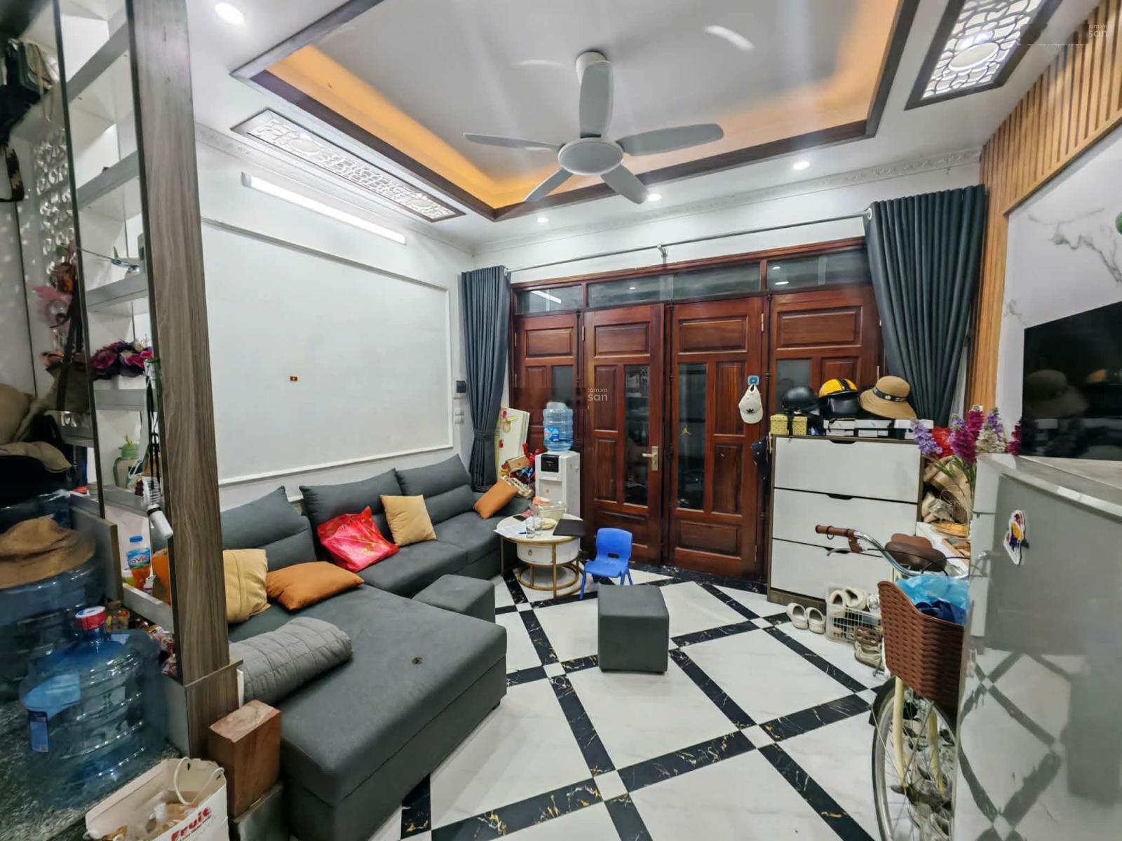 Siêu phẩm tây hồ - lô góc - 10m ra mặt phố mới vỉa hè ô tô tránh - ngõ thẳng tắp - hàng xóm ciputra