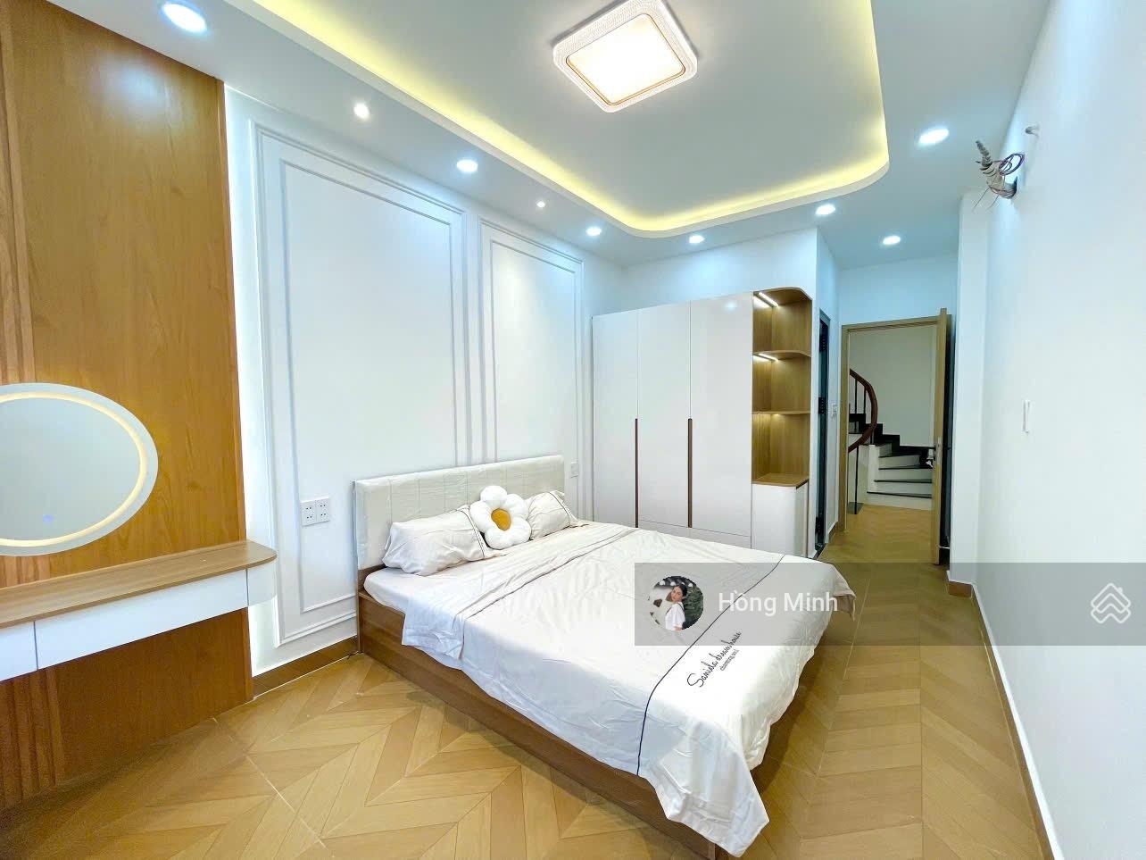 Bán nhà hẻm Trần Khắc Chân, Phú Nhuận, 4 tầng, 4PN, mới, đẹp, full nội thất, vào ở liền, 6.75 tỷ