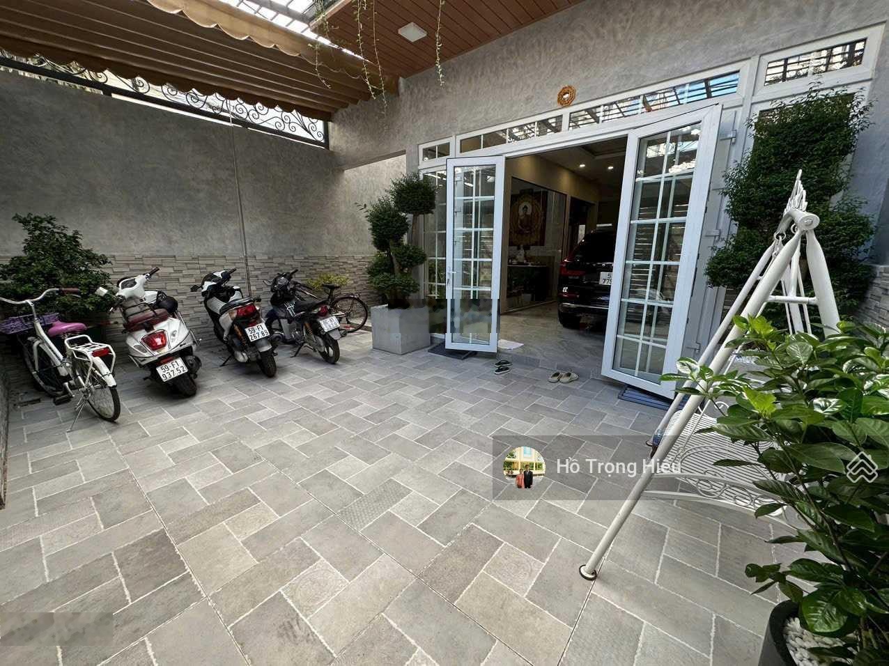 Siêu phẩm! Bán nhà Nguyễn Văn Trỗi, Tân Bình - 7,5x20m - 5 tầng, thuê 90tr/th, bán 35 tỷ