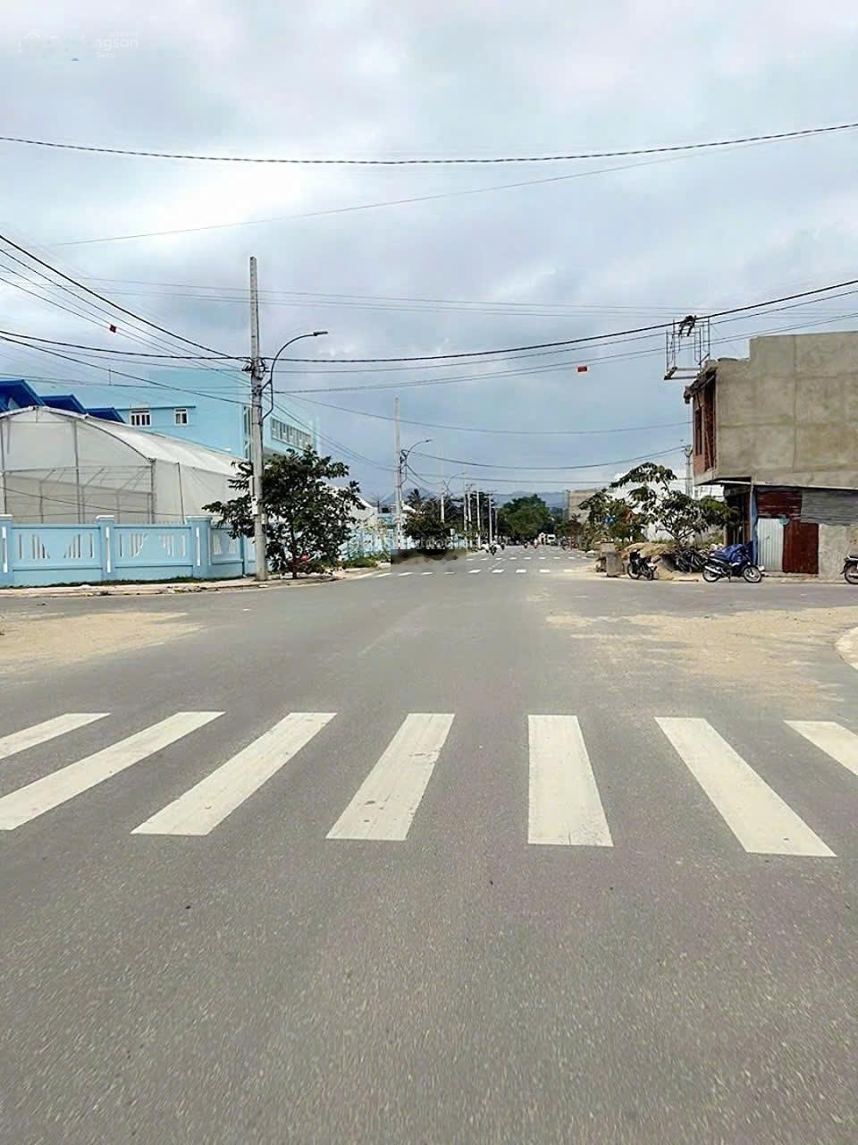 Bán nhanh Lô đất tái định cư Ngọc Hiệp Phường Tây Nha Trang, Khánh Hòa DT 107.5m2