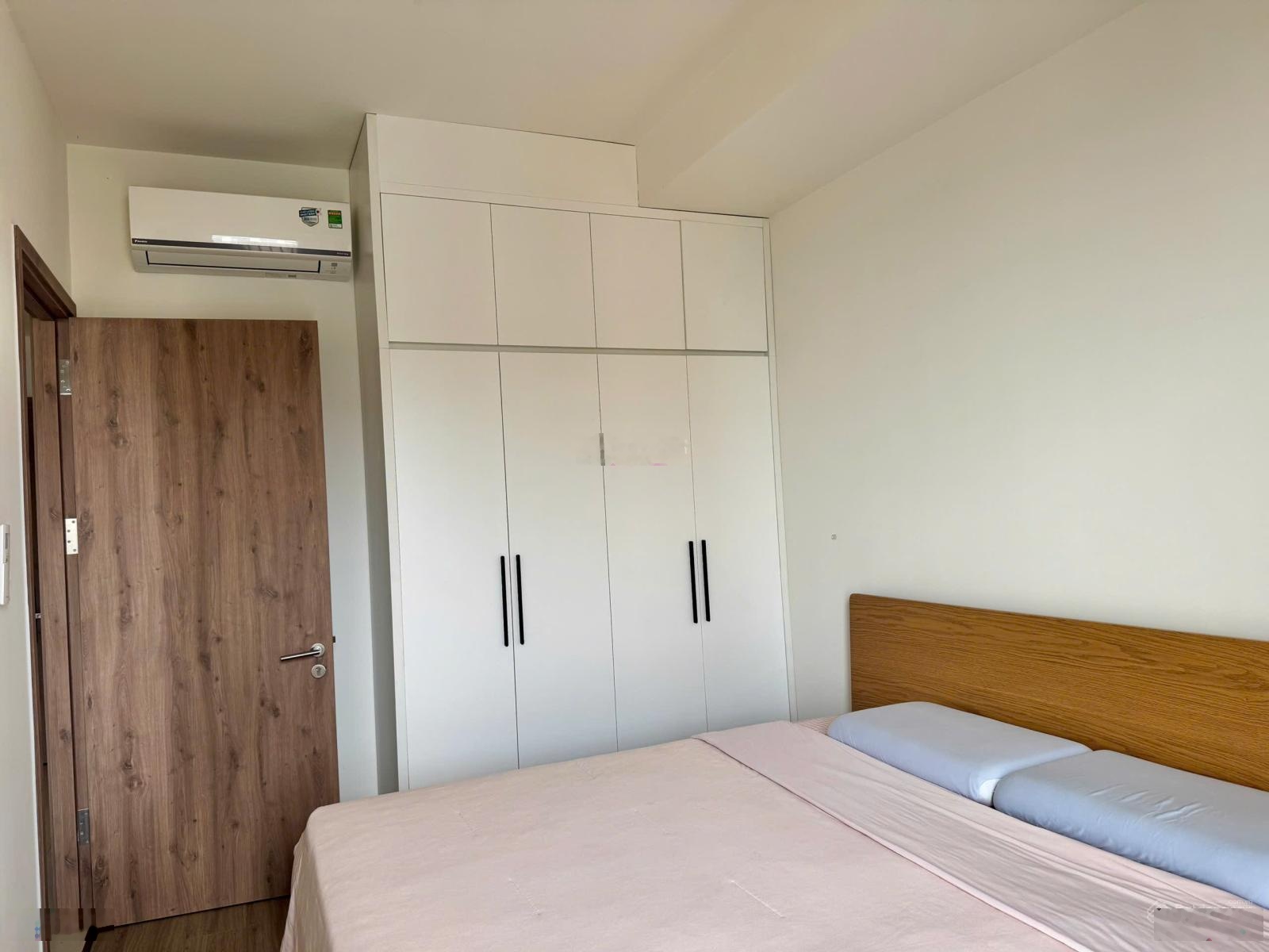 Cho thuê chung cư The Glory, 61m2, 2PN, 1WC. Nội thất đầy đủ. Giá thuê 15tr/tháng (gồm PQL)