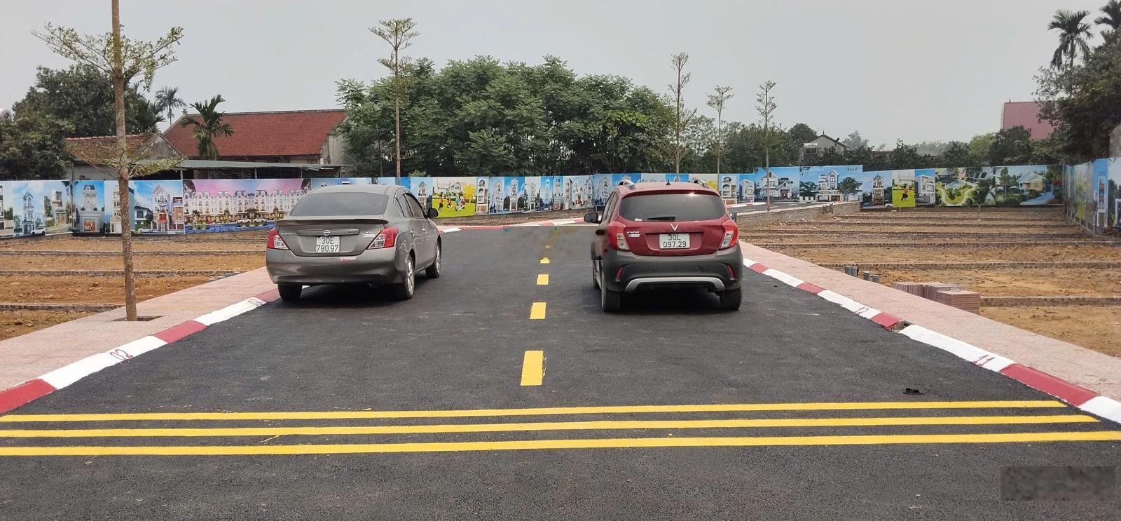 Bán đất trung tâm thị trấn xuân mai - 85m2 đường 3 xe ô tô tránh nhau chỉ 1,366 tỷ
