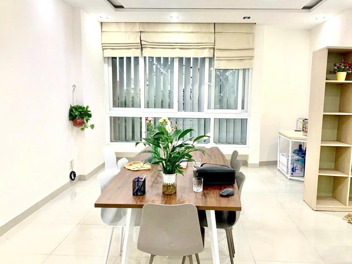 Cho thuê văn phòng 68 m² 14 tr - full nội thất cho 10 nhân sự, trung tâm thành phố