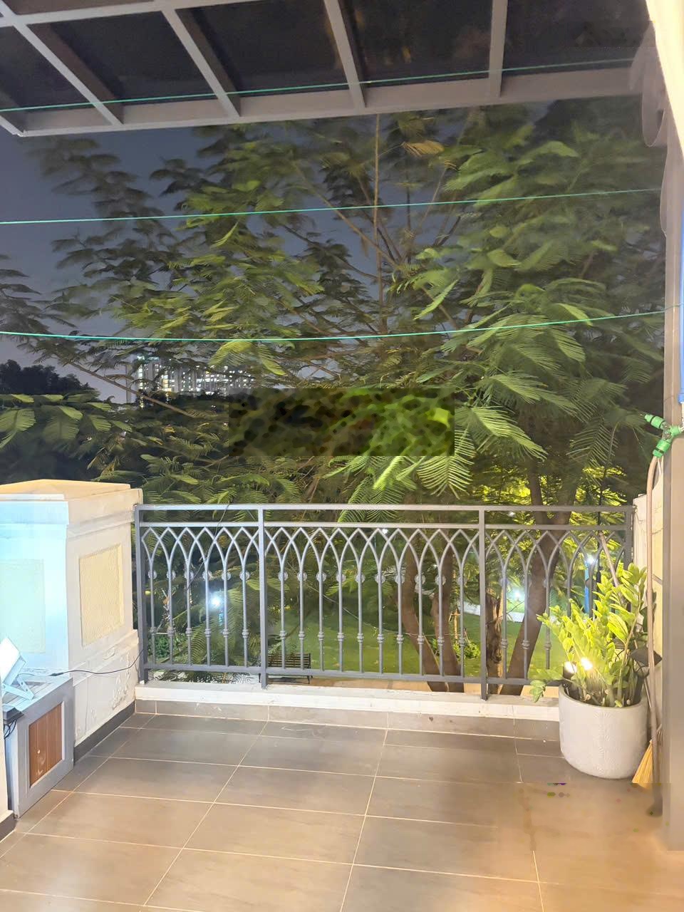 Bán gấp căn biệt thự vườn 1 trệt 2 lầu rẻ nhất khu Verosa Khang Điền, Quận 12, TP.HCM