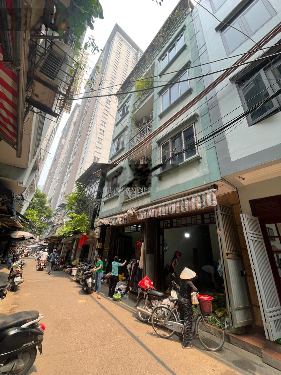 Bán nhà thái hà đống đa- mặt ngõ kinh doanh -ô tô vào nhà -dt 50/70m -5 tầng -mt 9,5m -giá 27,5 tỷ