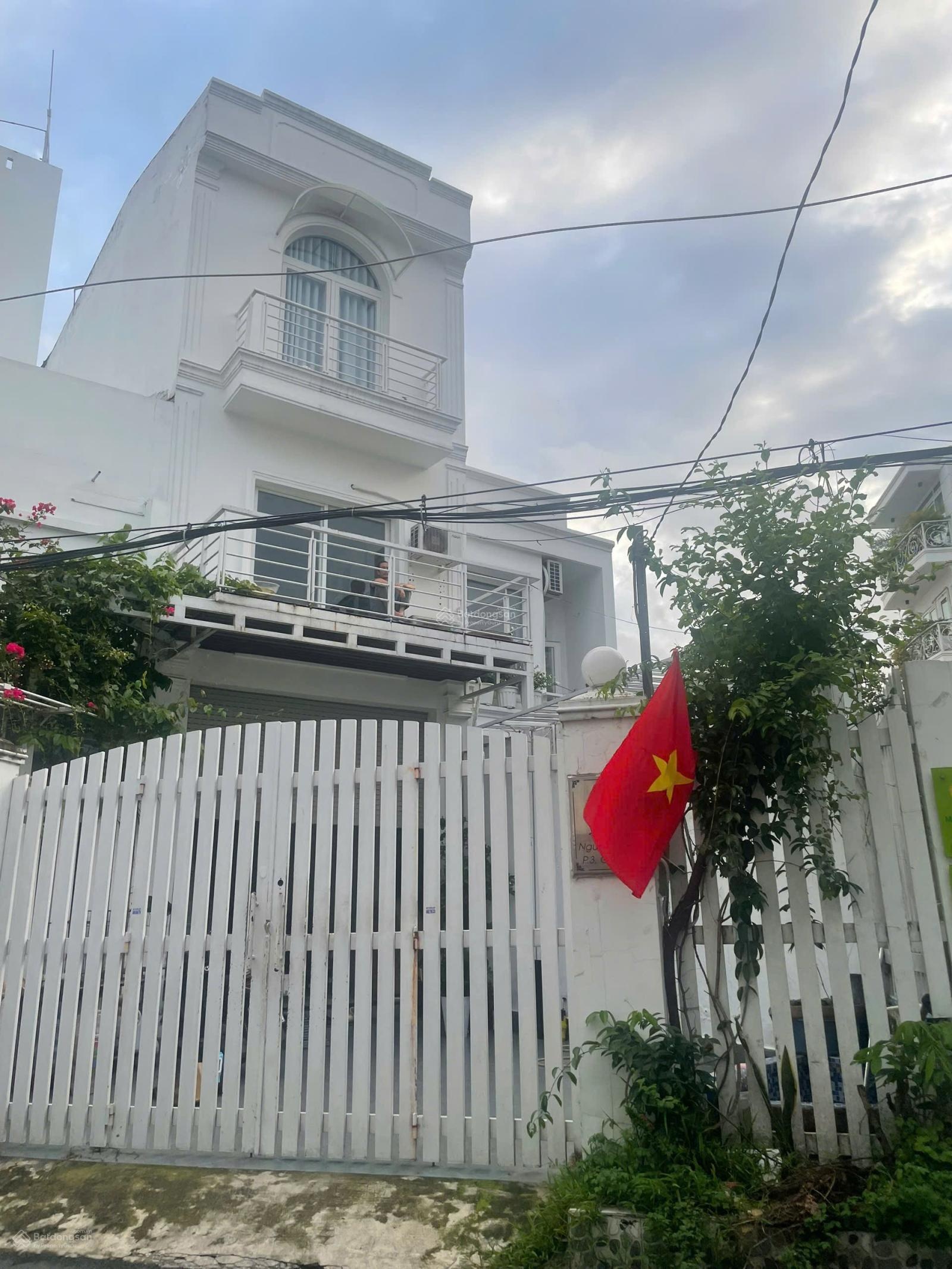 HXH 1 trục 31/ Lê Lai P4, DT 8,6x12,2m CN 102m2, nhà có kết cấu sẵn vào ở ngay, gần BV 175, sân bay