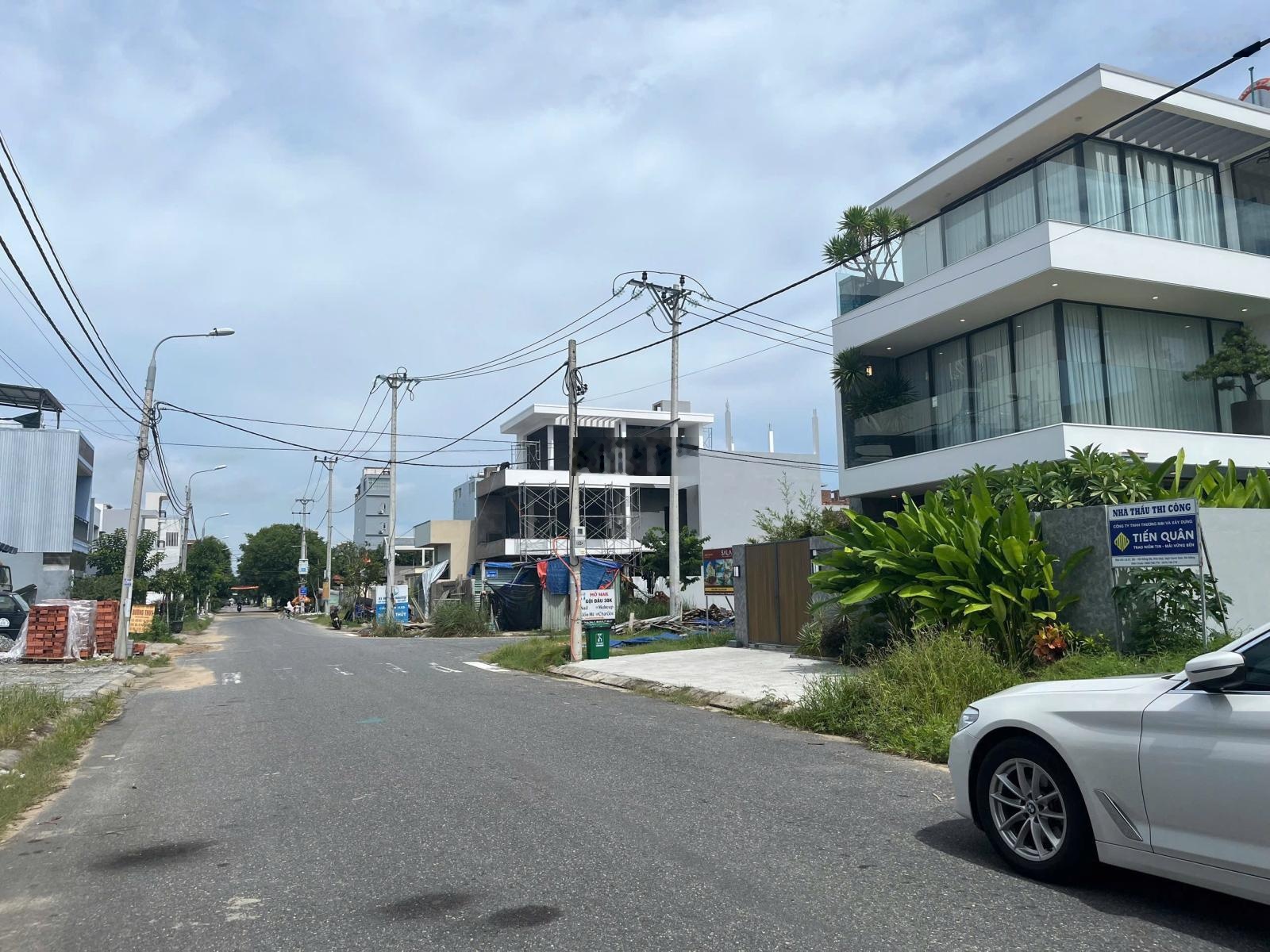 DUY NHẤT -Lô đất NGUYỄN XIỂN -Đường 7,5m, trục thông -ngay Bãi tắm Sơn Thuỷ- Chỉ 7,55 tỷ