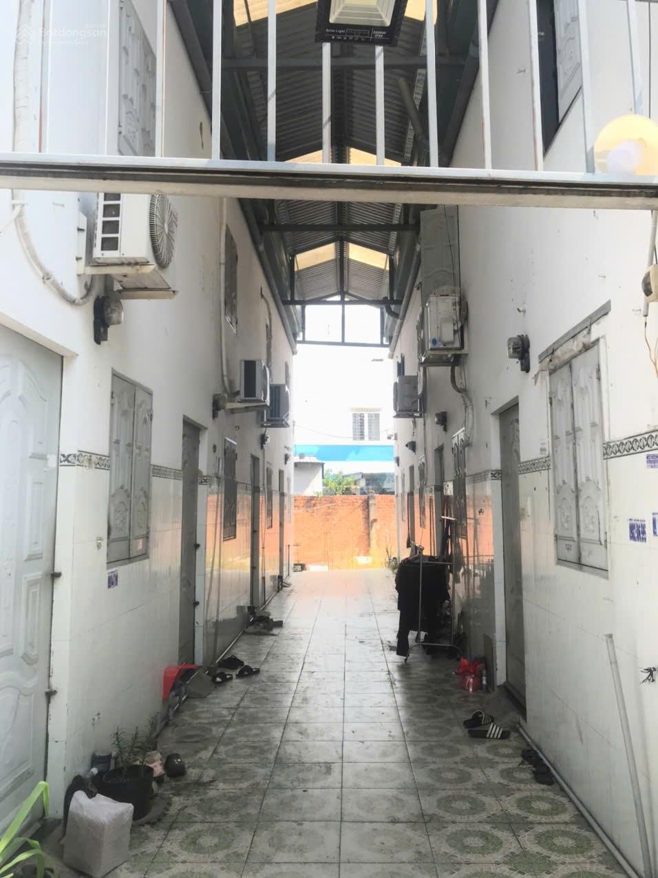 Bán dãy trọ 8 phòng ngang 16, nở hậu 16.3 trung tâm Bình Dương