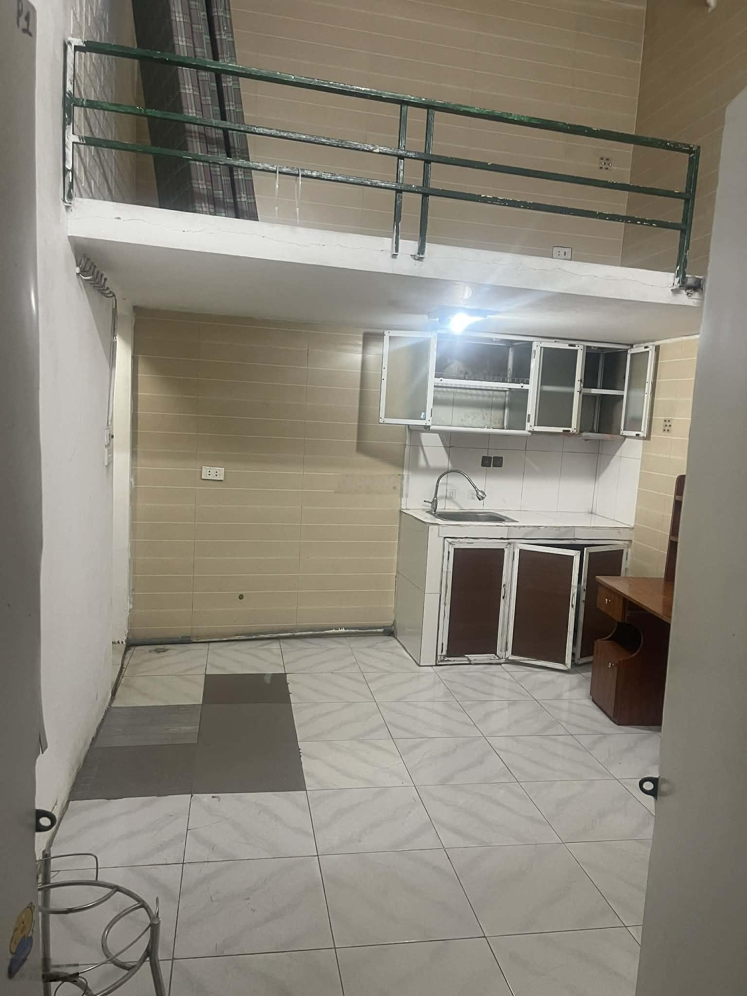 Cho thuê gấp nhà 2 tầng, 25m² ở mặt ngõ 16 Lê Thanh Nghị, giá 3.8 triệu. LH Phú Trần 0978314686