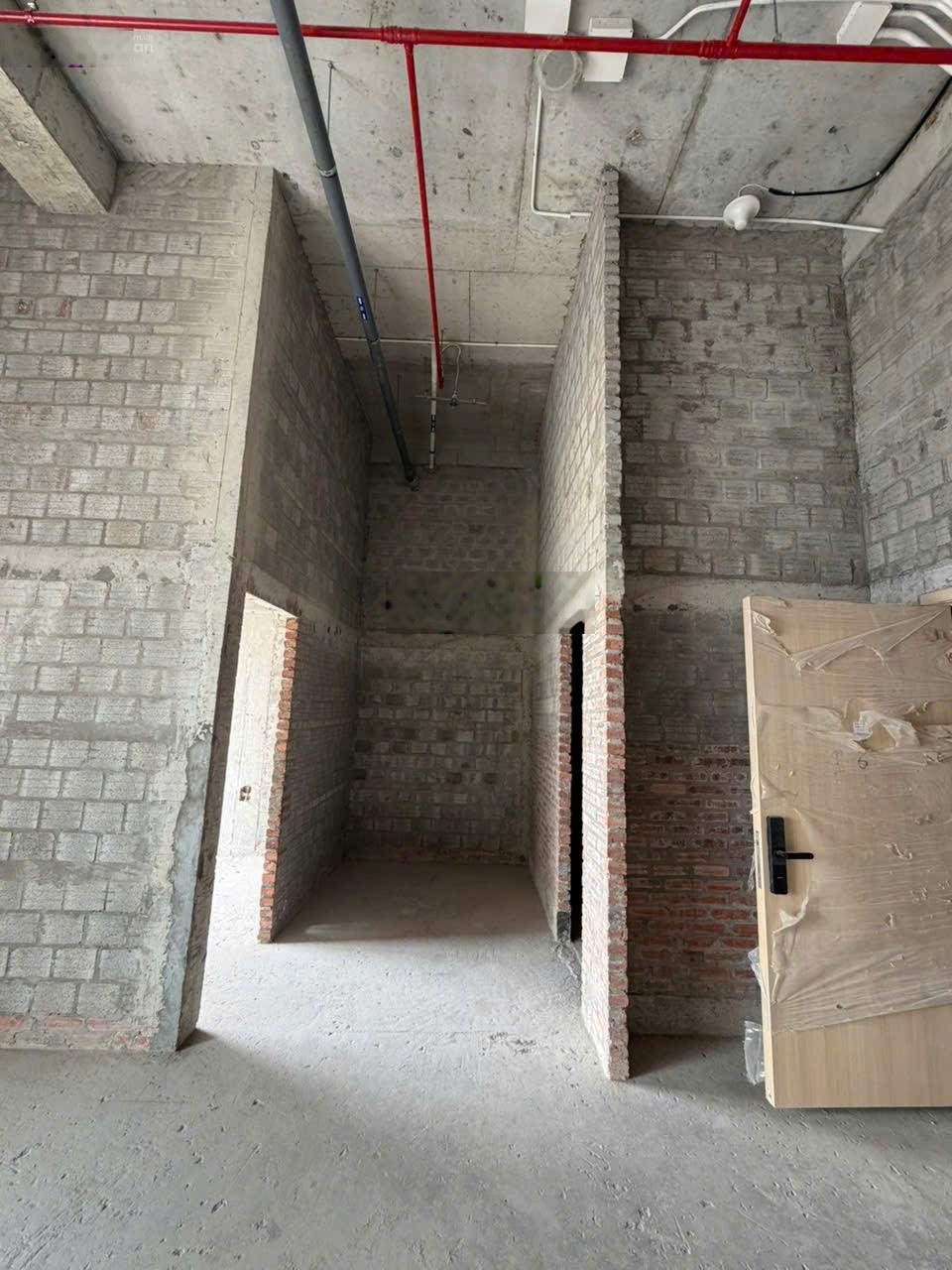 Chính chủ cần bán căn hộ đặc biệt 1pn+ chiều cao trần 5m view hướng biển giá tốt dự án sun ponte