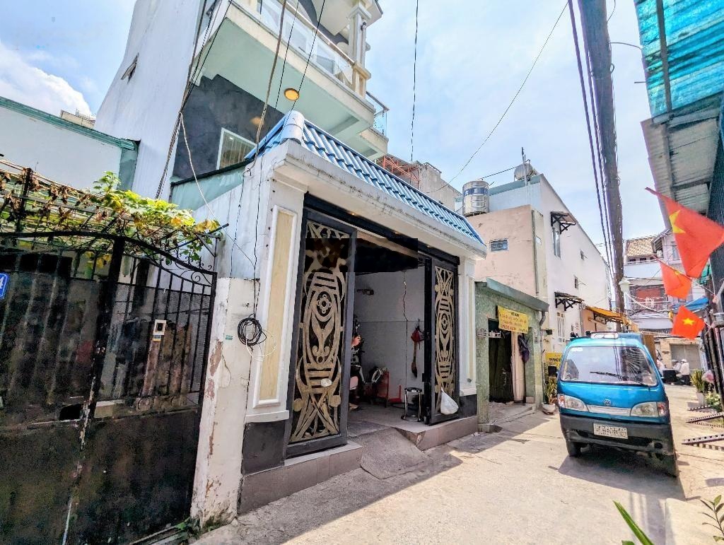 BÁN NHÀ ĐẸP Phạm Hữu Lầu. Q7 4.6 X 16.full nội thất,Siêu Nét