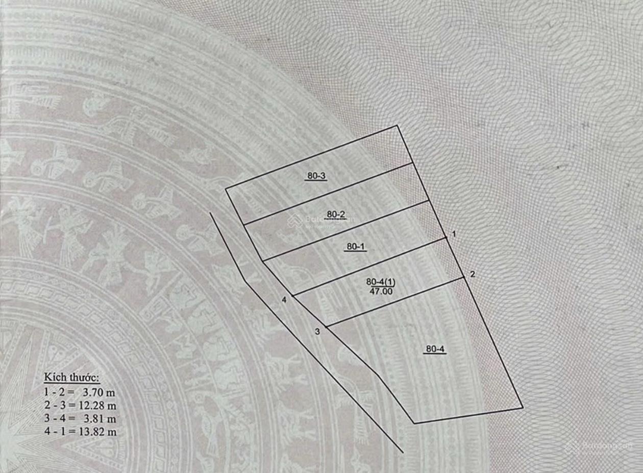 Nhà mới đang hoàn thiện, trung tâm Long Biên, 5 tầng thang máy, VF3 đậu cổng giá chỉ nhỉnh 8 đồng