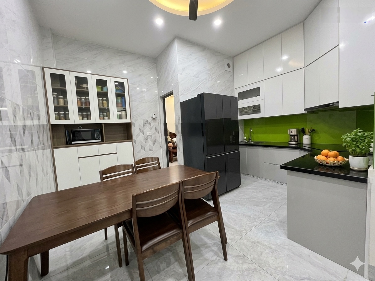 Bán nhà Ngọc Thuỵ 55m2 hơn 10 tỷ dân xây - ô tô đỗ cổng - 5 tầng full nội thất - 4 ngủ - giá tốt