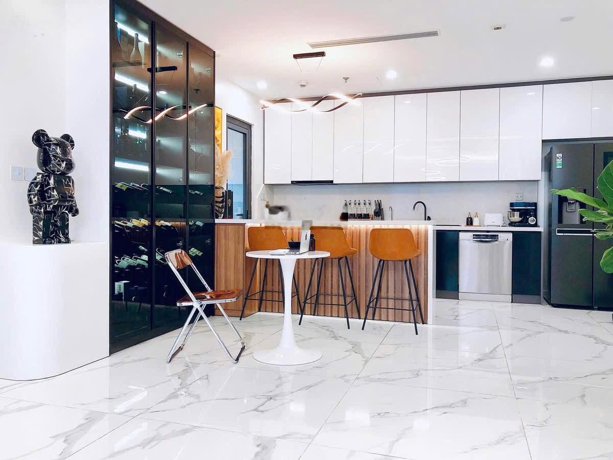 Bán Nhà Riêng tại Cầu Giấy, 10 tỷ, 41m2, hàng hiếm tại uy tín