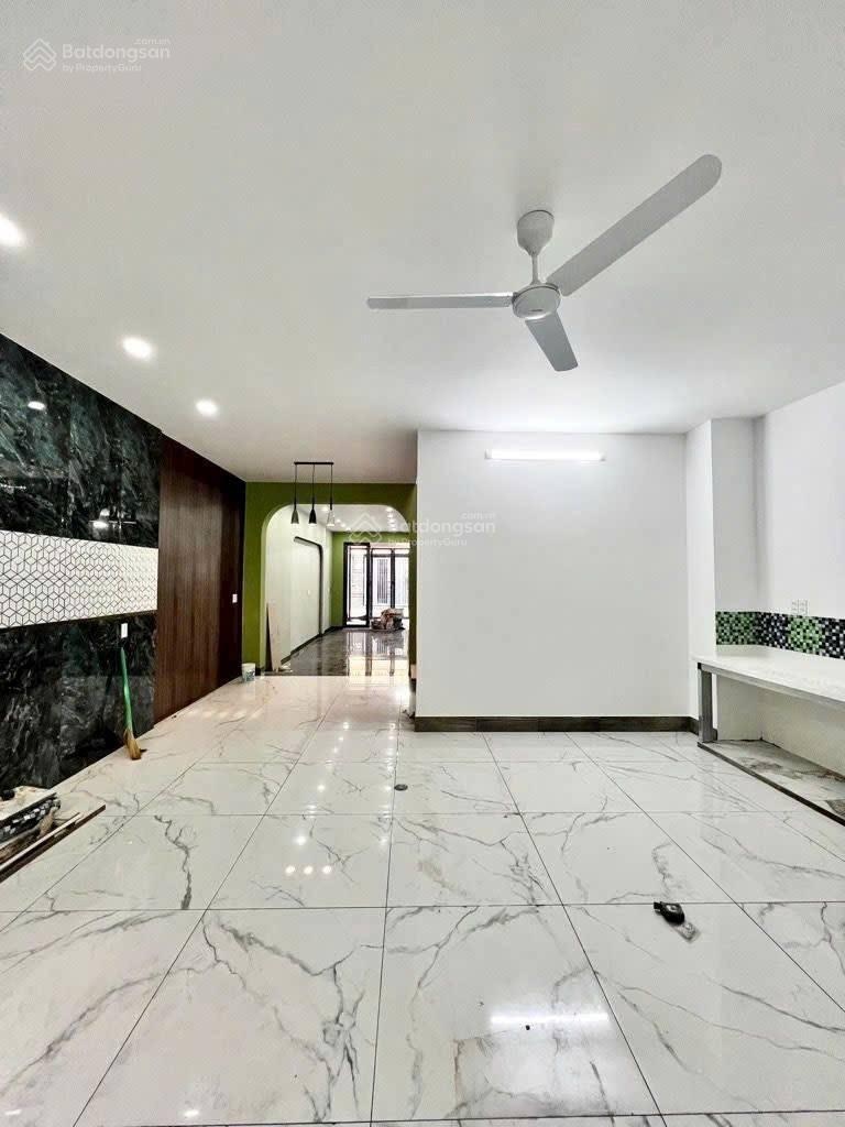 Nhà mới 2 tâng, dt (6x21)m, hẻm xe hơi, Tỉnh Lộ 10, Tân Tạo, Bình Tân, giá 5,6 tỷ còn TL