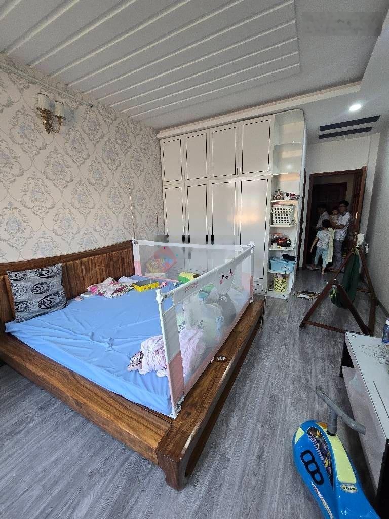 Bán nhà 4PN 3WC - hẻm xe tải 4*16 - Nguyễn Phúc Chu P15 Tân Bình