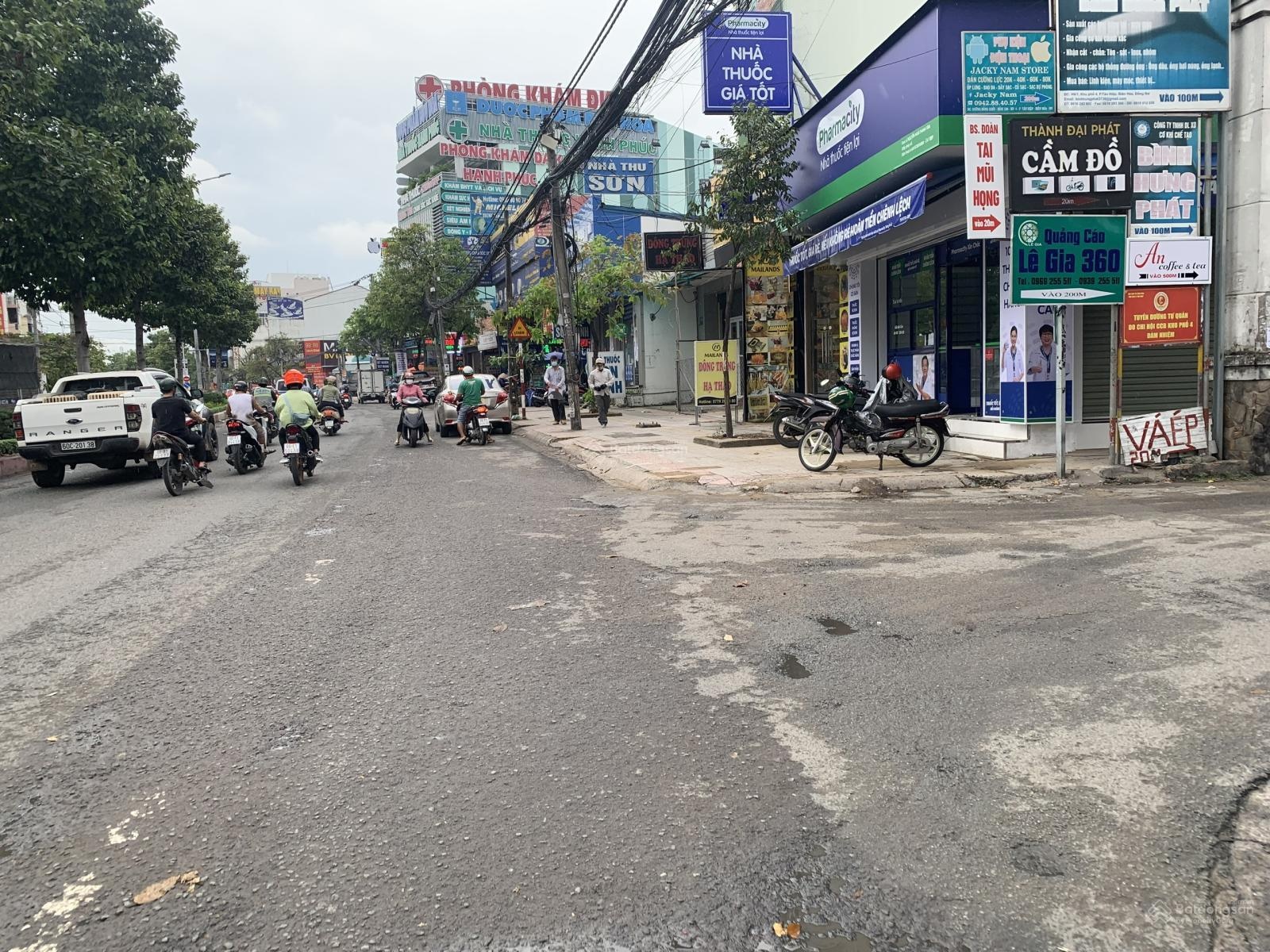 Cần bán lô đất vị trí sát bên đường Đồng Khởi đường 18m, gần bệnh viện đa khoa Đồng Nai, giá 6 tỷ
