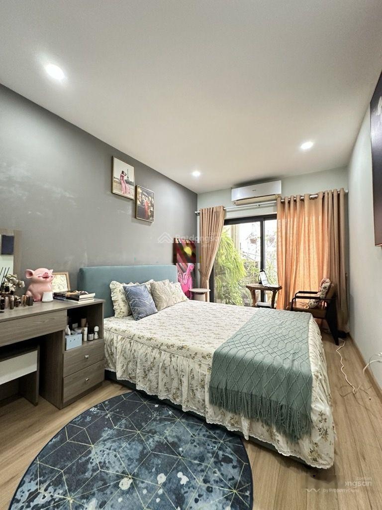 Nhà mới đẹp, Gần CV Lê Thị Riêng Tân Bình, 40m2 3 Tầng, Nhỉ 5 Tỷ