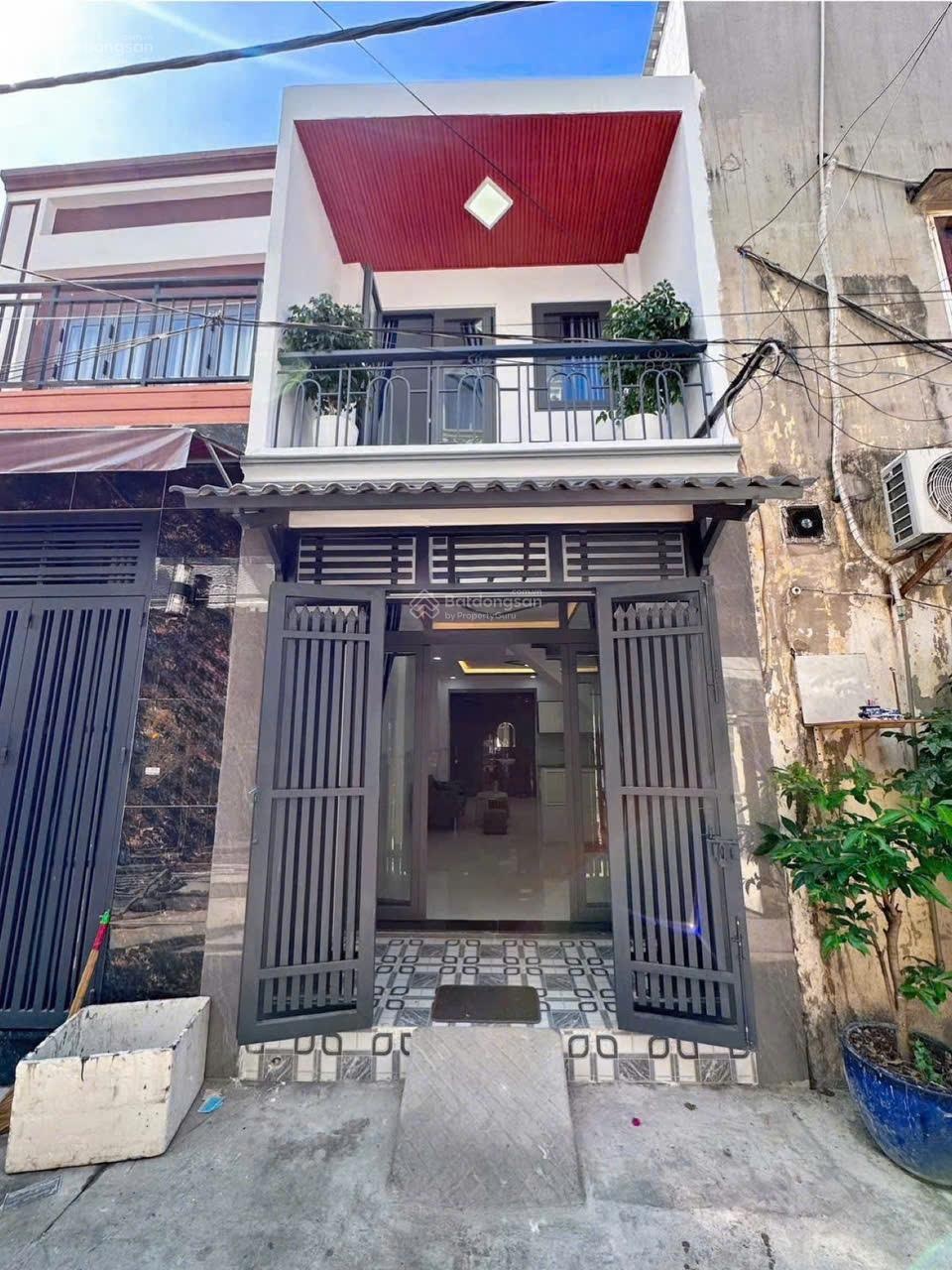 Nhà riêng 2PN, 2WC tại Hương Lộ 2, 40m2, 4,5 tỷ, view đẹp, chính chủ