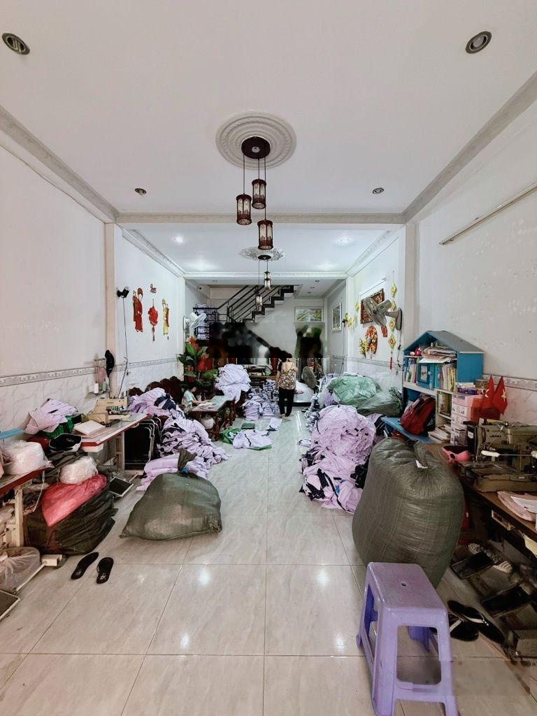 Bán NR 96tr/1m2 có 4PN giá cực chất 5,8 tỷ tại Tân Sơn Nhì, Tân Phú, 60m2