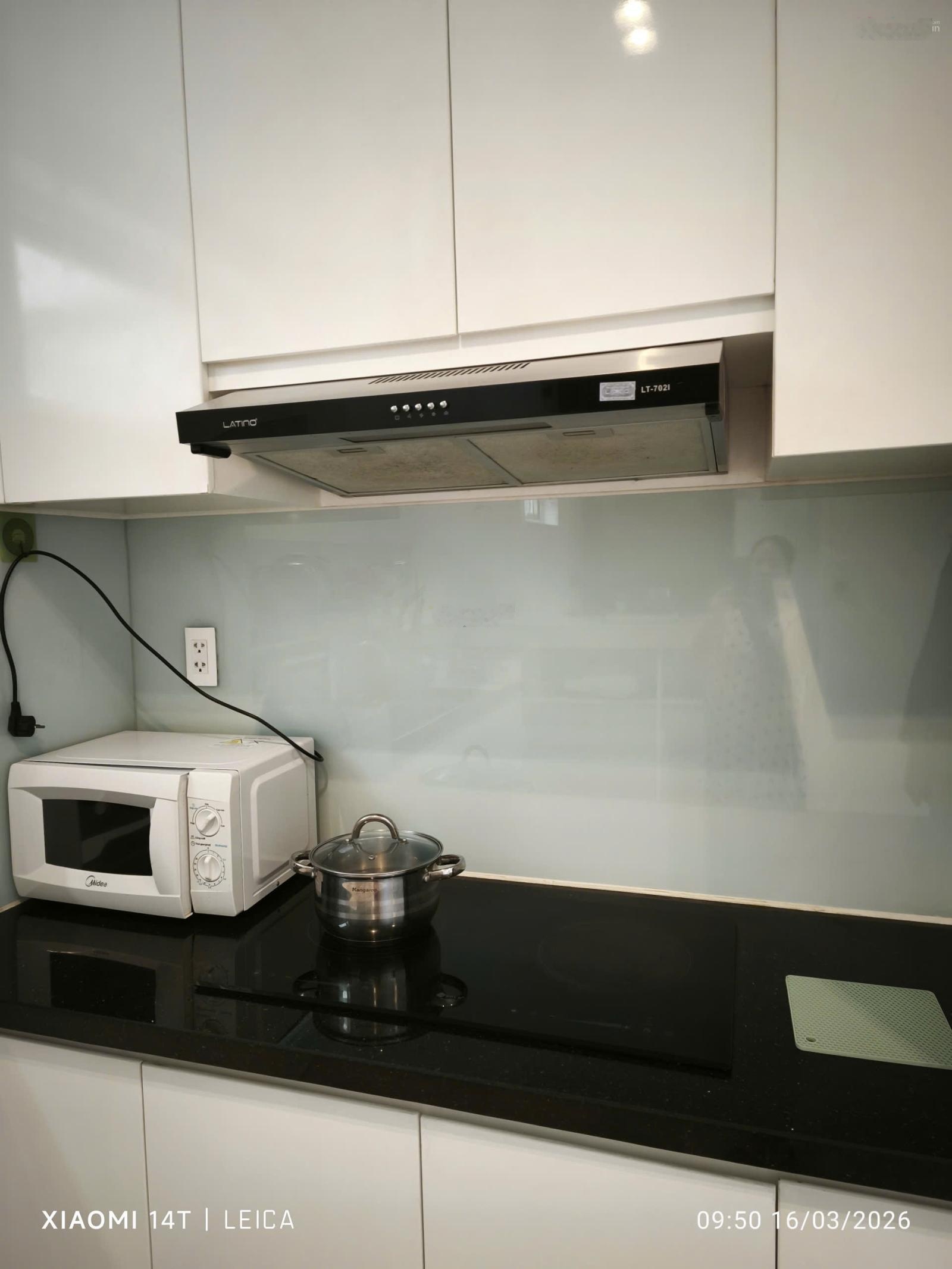 Chính chủ cho thuê căn hộ cao cấp Tân Bình Sky Center 130m2 - 3PN - full nội thất, một căn duy nhất