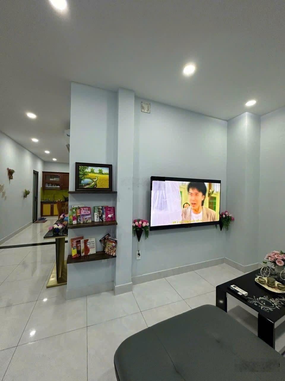 Bán nhà Đỗ Thị Lời 138m² - CHDV 5 tầng - 14 phòng - thu ~1.5 tỷ/năm - Quận 3 - giá 41 tỷ