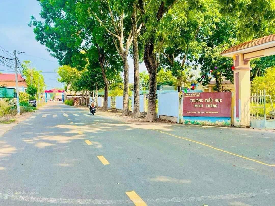 Chính chủ cần bán gấp lô đất mt đường nhựa ngay tt xã minh thắng, chơn thành, bình phước