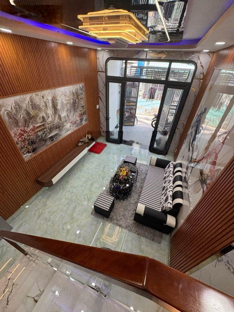 Bán nhà bình đông q8, 50m2, 2 tầng,hẻm rộng thoáng, shr, tặng full nội thất, chỉ hơn 4tỷ