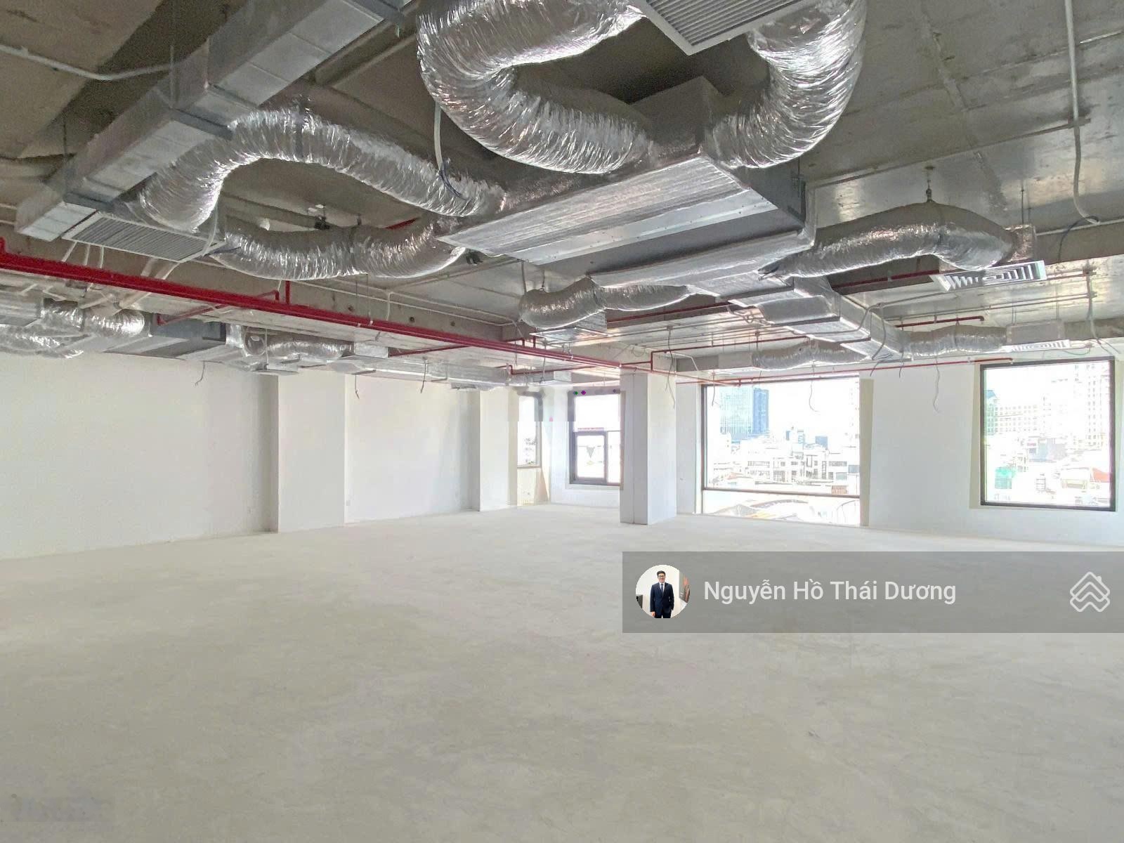 Mới 100%! 375m² sàn vuông không cột Nguyễn Hữu Cảnh tối ưu vận hành, nâng tầm trụ sở doanh nghiệp