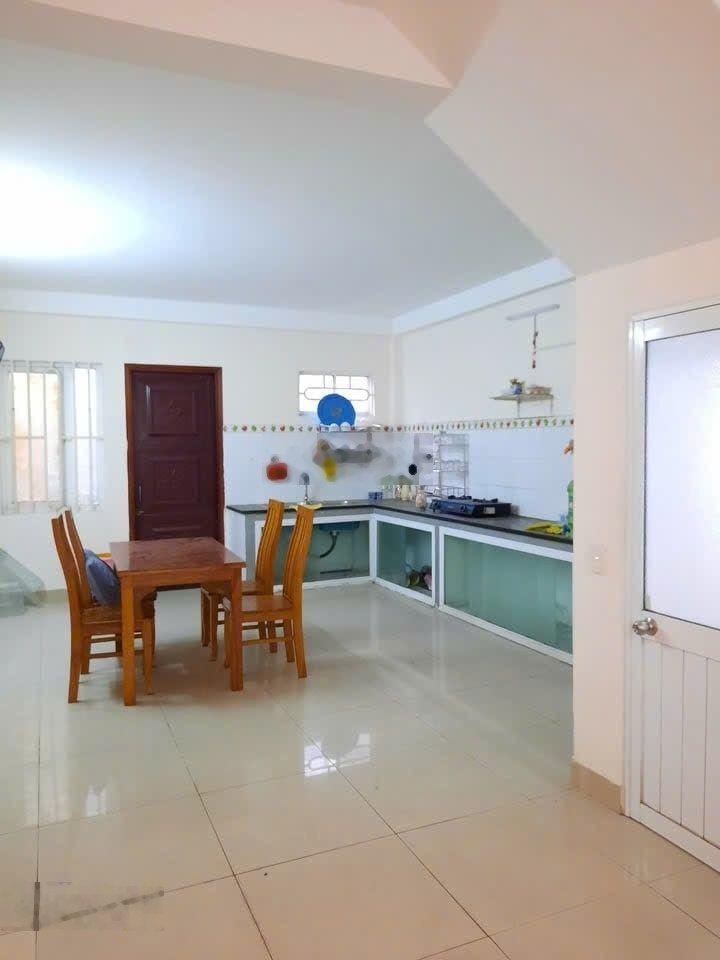 Bán nhà 3 tầng 3pn mt an thượng 20 sát châu thị vĩnh tế