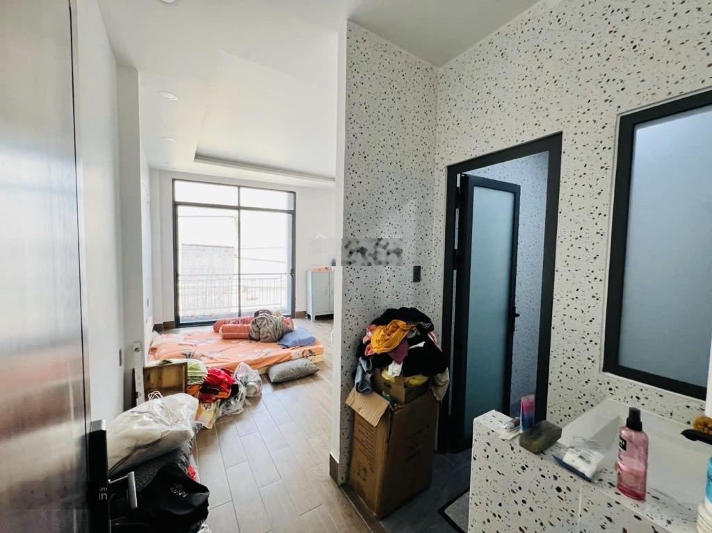 Cần bán nhà mới đường xe tải 6m, gần đường Tô Hiệu - Hoà Bình, Tân Phú, DT 70m2, giá 8tỷ4 (TL)